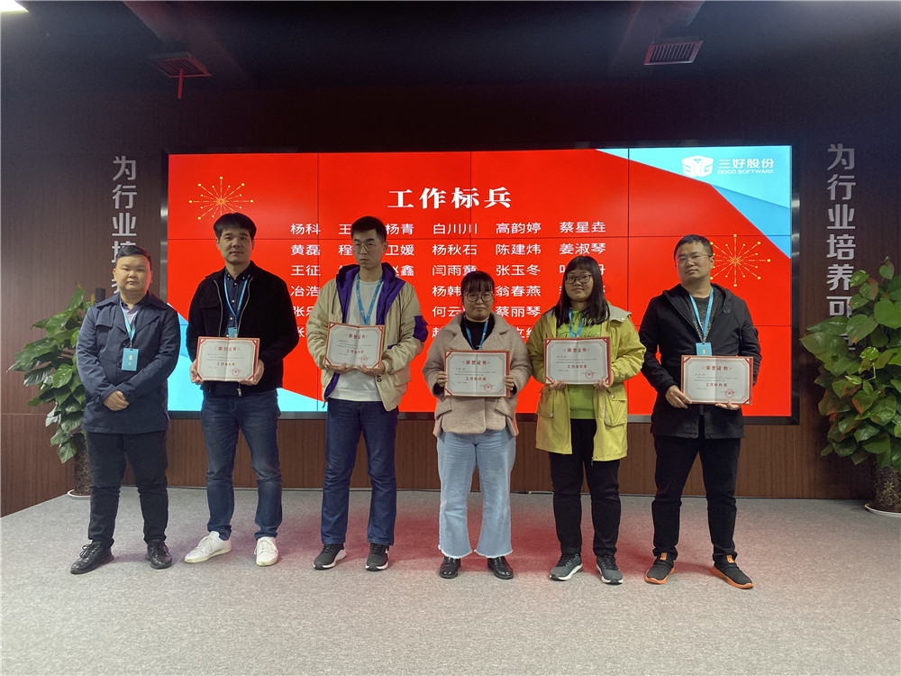 岳的大肥臀让我进