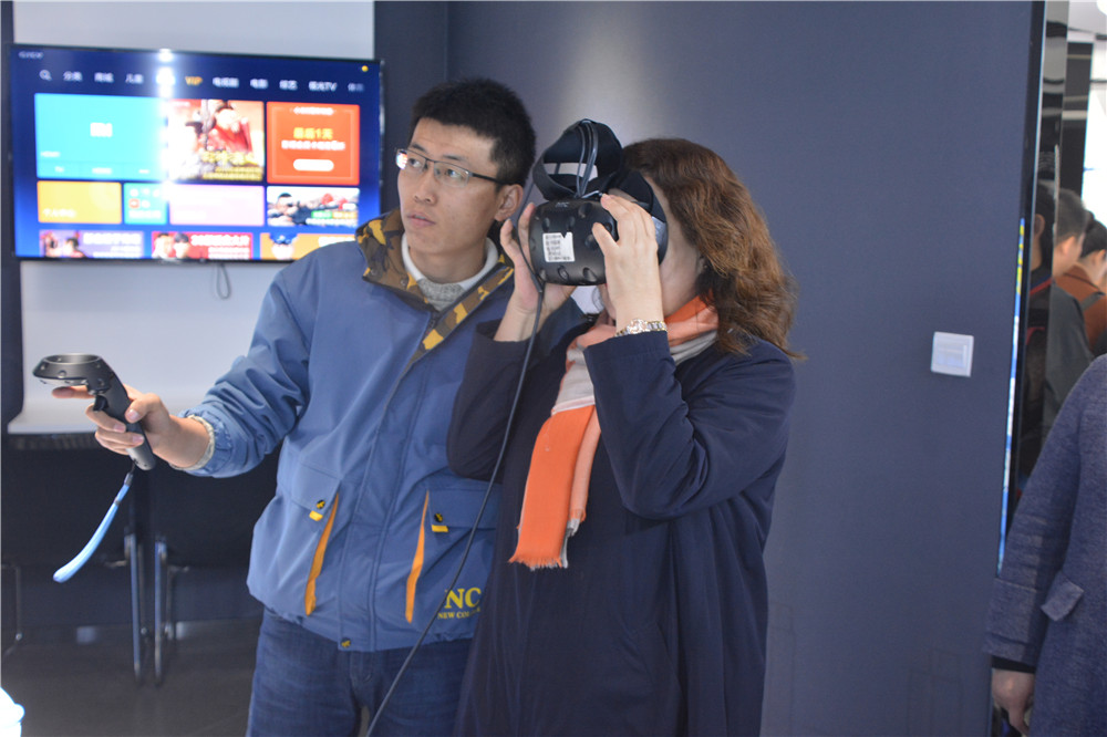 岳的大肥臀让我进