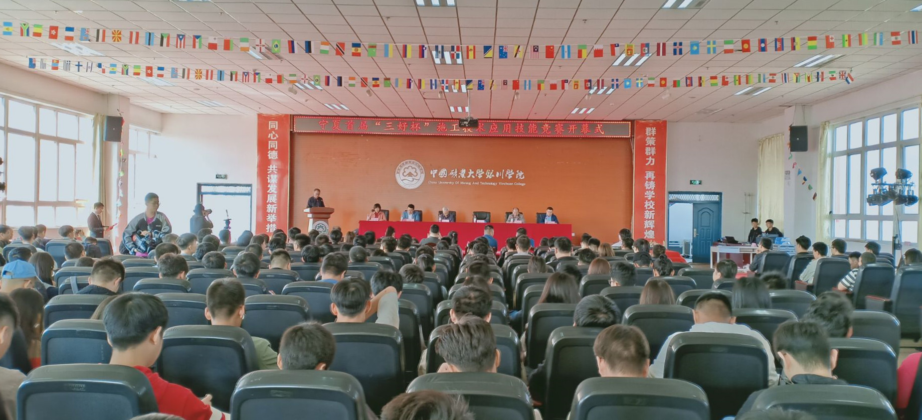 岳的大肥臀让我进