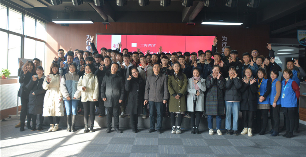 岳的大肥臀让我进