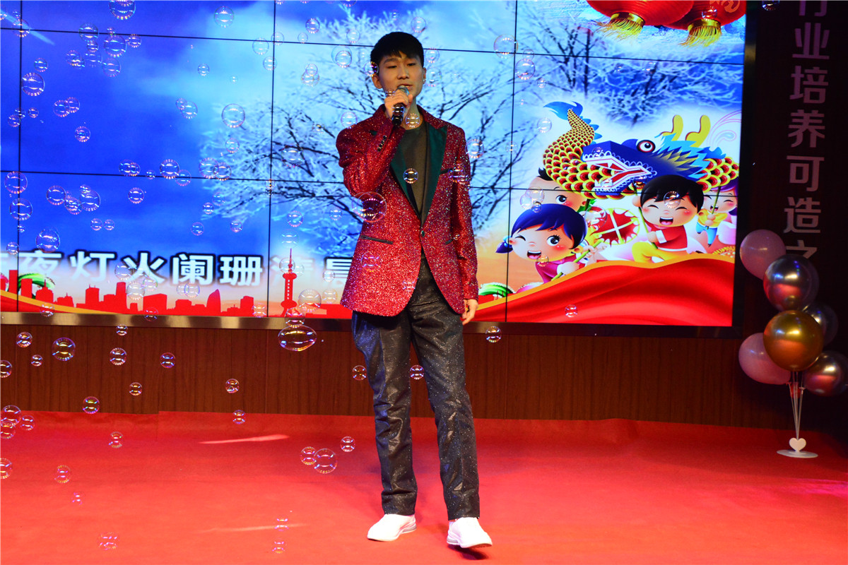 岳的大肥臀让我进