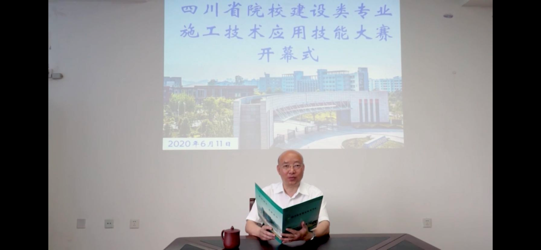 岳的大肥臀让我进