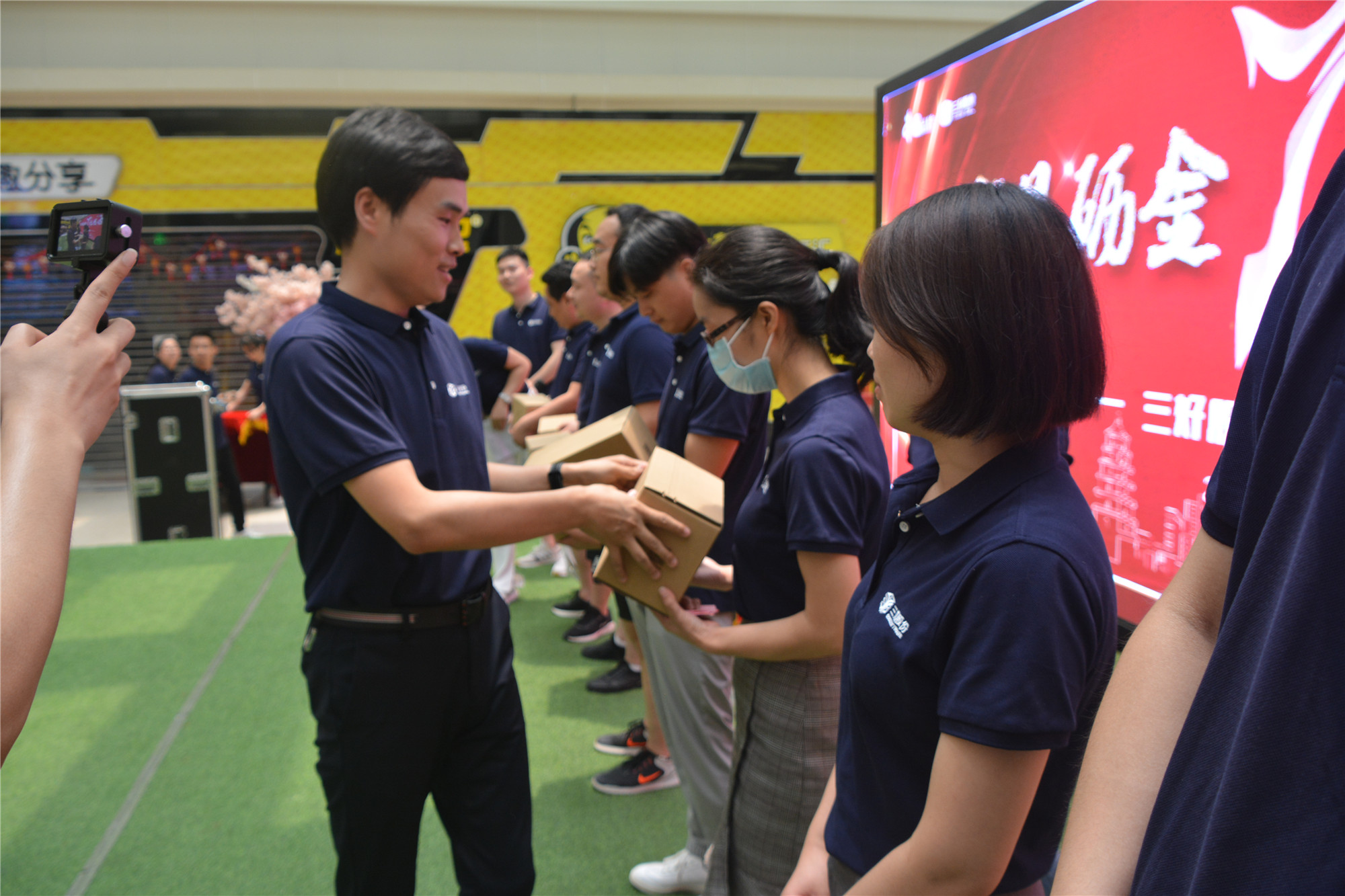 岳的大肥臀让我进