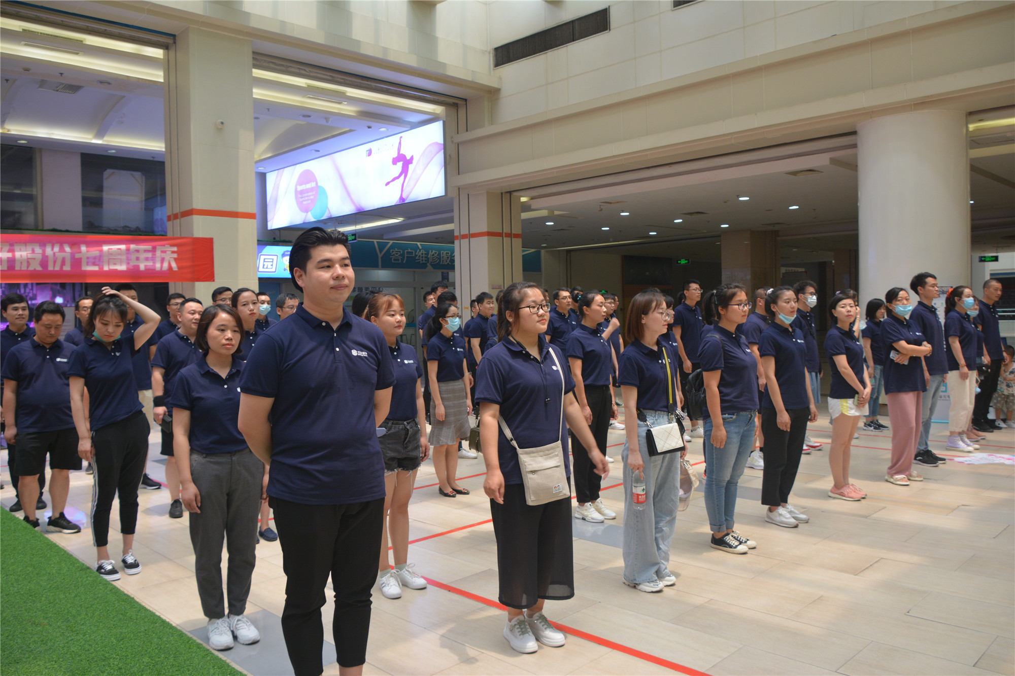 岳的大肥臀让我进