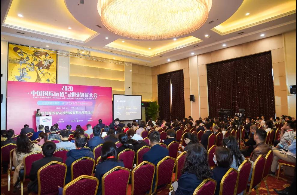 岳的大肥臀让我进