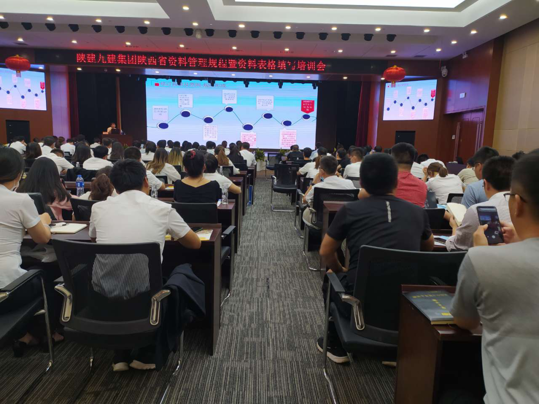 岳的大肥臀让我进