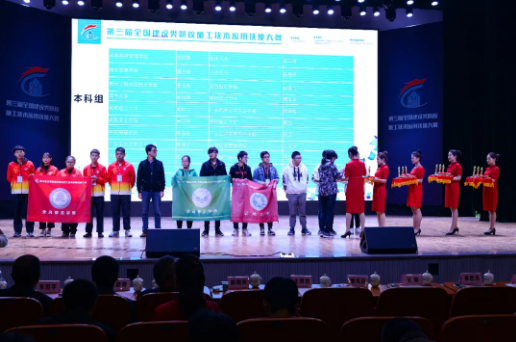 岳的大肥臀让我进