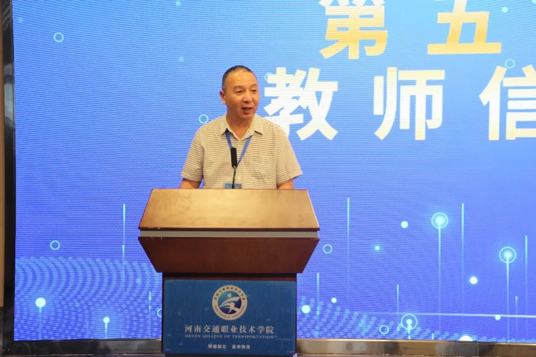 岳的大肥臀让我进