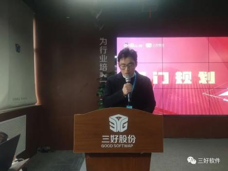 岳的大肥臀让我进