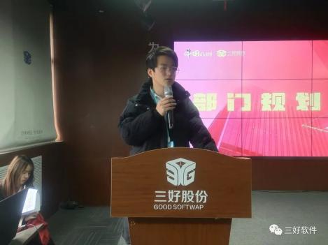 岳的大肥臀让我进