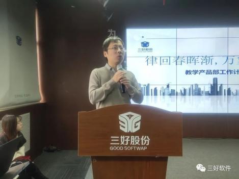 岳的大肥臀让我进