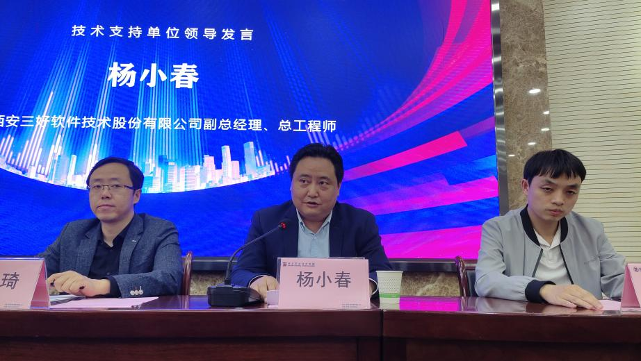 岳的大肥臀让我进