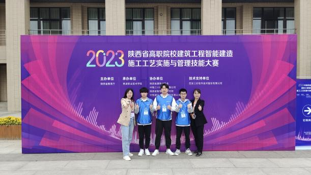 岳的大肥臀让我进