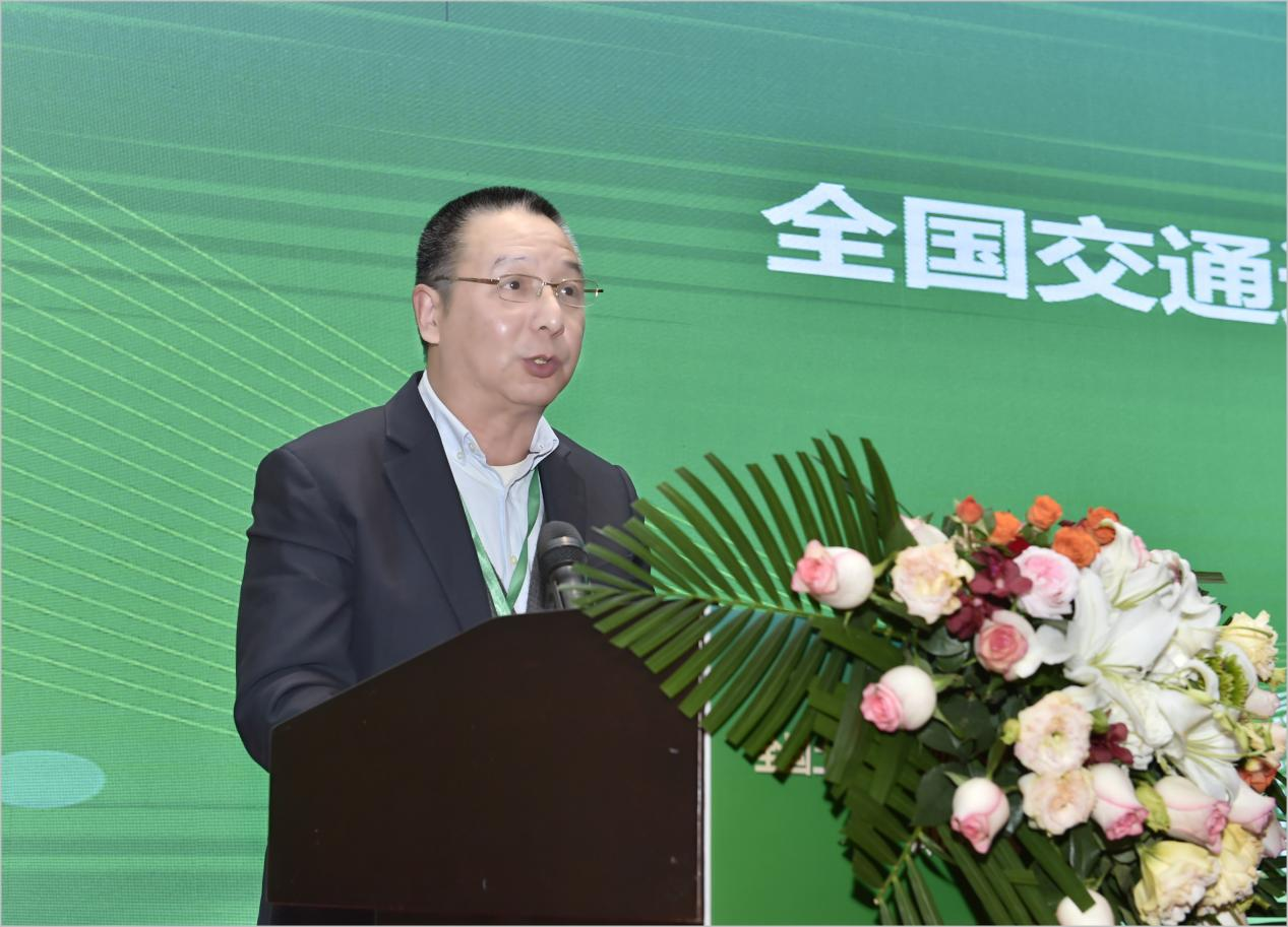 岳的大肥臀让我进