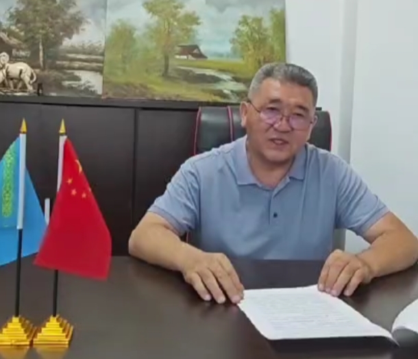 岳的大肥臀让我进