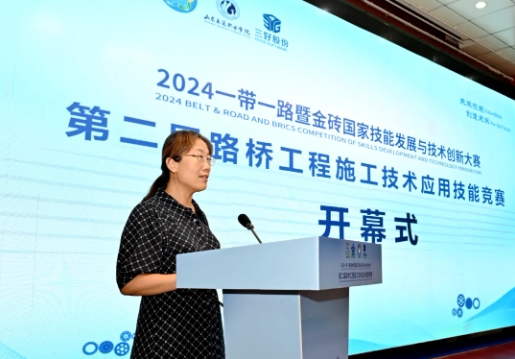 岳的大肥臀让我进