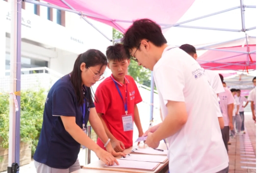 岳的大肥臀让我进