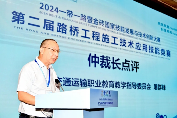 岳的大肥臀让我进